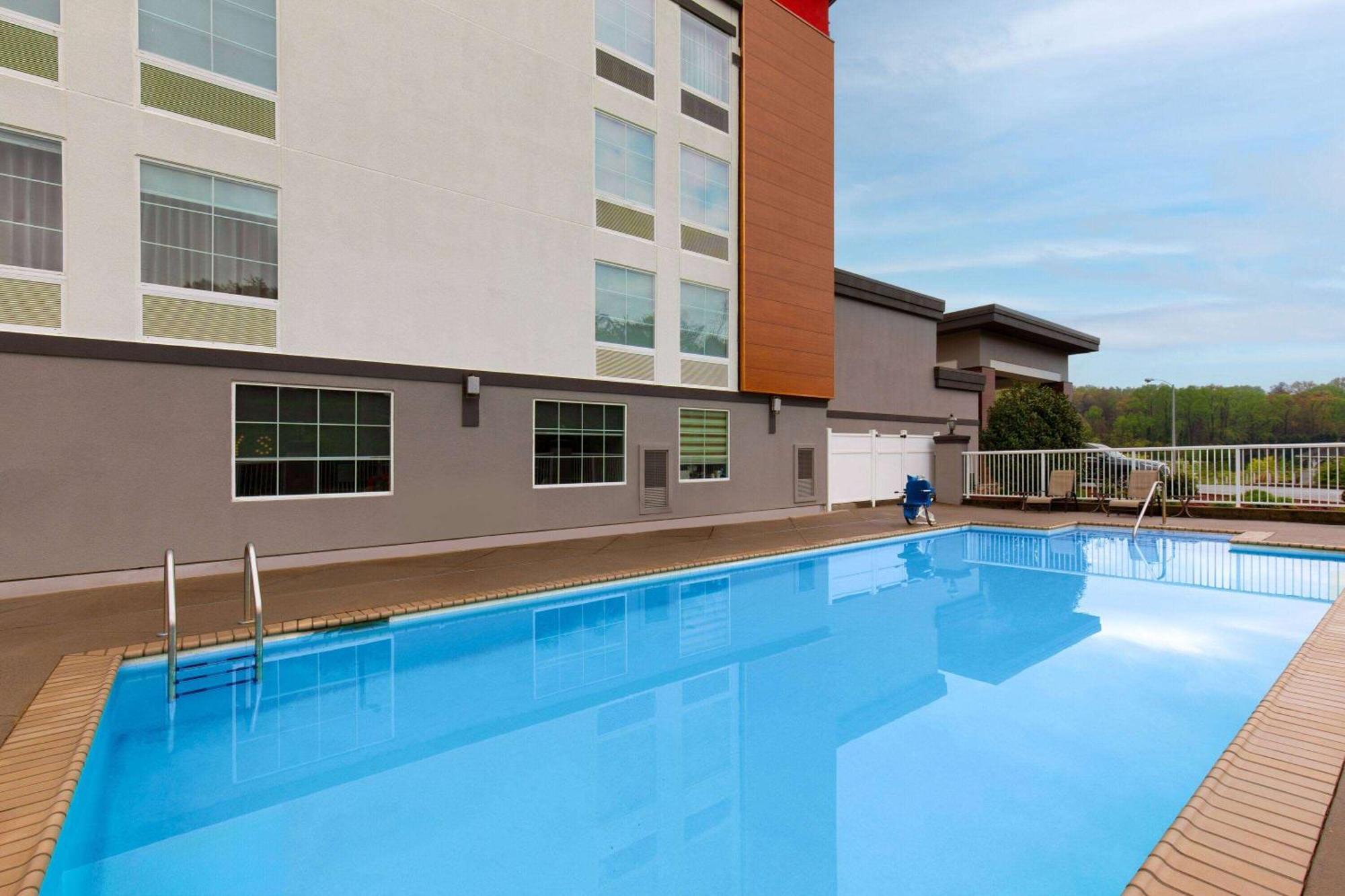 La Quinta By Wyndham Knoxville Central Papermill Eksteriør billede