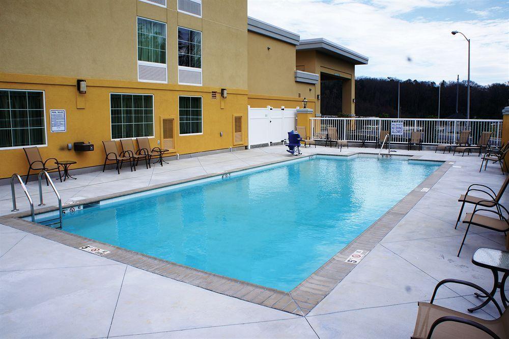 La Quinta By Wyndham Knoxville Central Papermill Eksteriør billede
