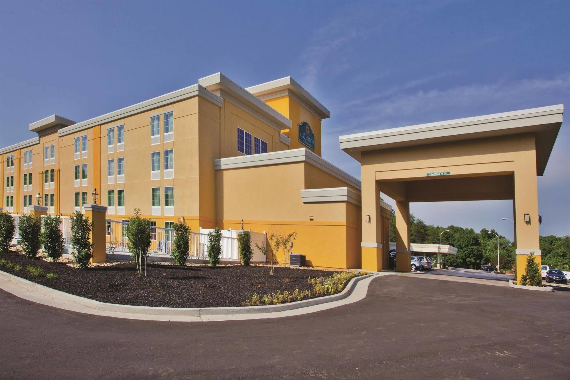 La Quinta By Wyndham Knoxville Central Papermill Eksteriør billede
